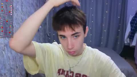 meet INDEPENDENT MODEL online show from November 21, 6:39 pm