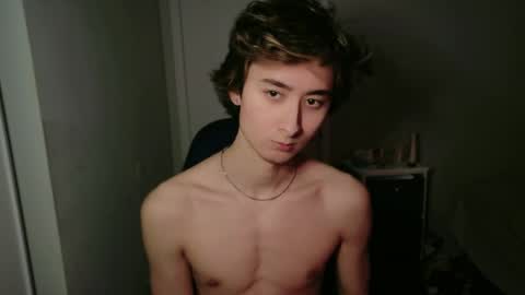 matt578281 online show from April 15, 4:27 am