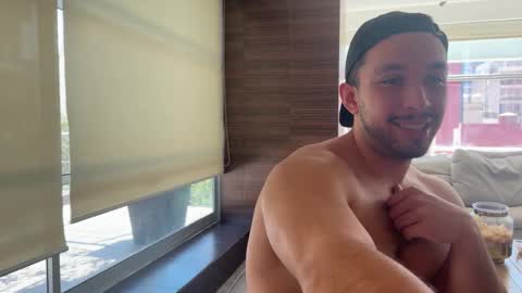 The Matt Leon online show from February 12, 6:40 pm