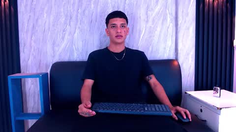 Snapshot of matt_ruso chatting on October 23, 4:03 am Matt Ruso online show from October 23, 4:03 am