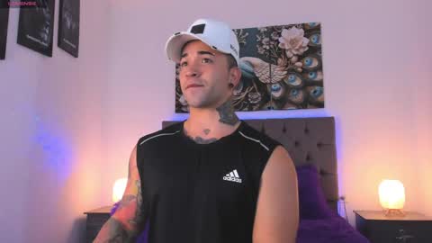 Matthew INDEPENDENT MODEL online show from April 21, 1:42 am