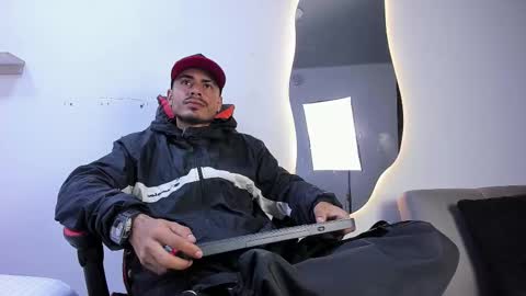 Matthew online show from November 30, 11:23 pm