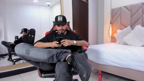 Matthew online show from May 13, 9:57 pm