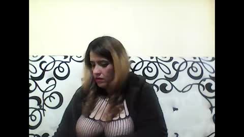 mature_sweet3827 online show from January 12, 2:41 pm