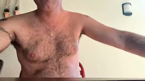 maturefurryhunterr online show from November 17, 10:18 am