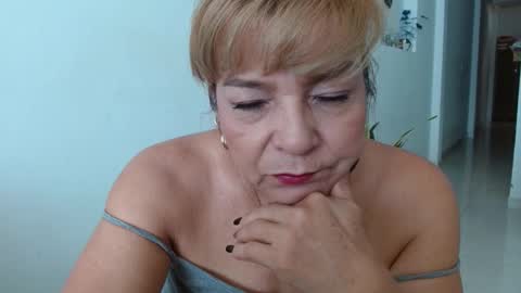 Cecilia online show from February 6, 1:21 pm