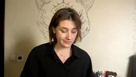 Mari online show from November 28, 7:48 am