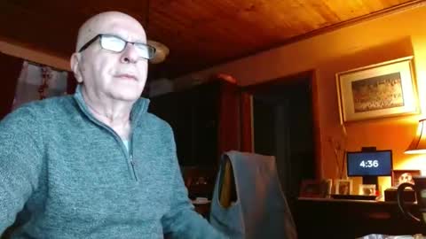 Maurice online show from February 17, 9:35 am