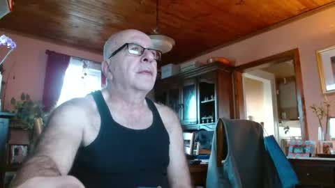 Maurice online show from February 26, 12:05 pm