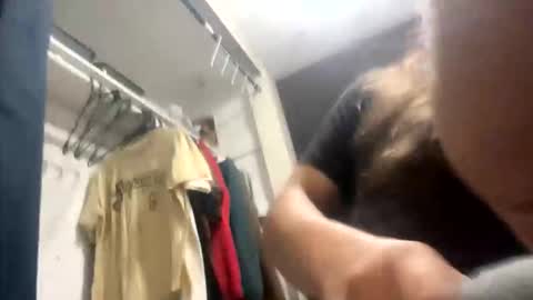 Snapshot of maurijuanaaz chatting on October 22, 8:17 am maurijuanaaz online show from October 22, 8:17 am