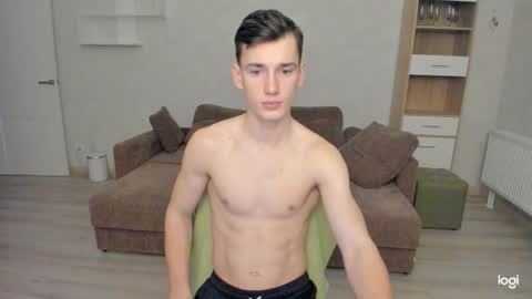 max_foks_ online show from February 25, 5:38 pm