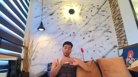 Max Hornye online show from February 15, 1:32 pm