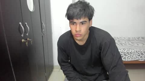 Max online show from March 9, 5:28 pm