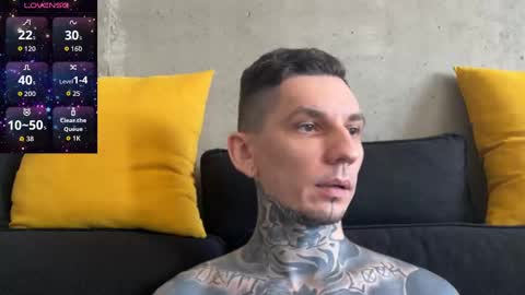    online show from November 17, 8:39 am