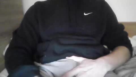 max_rocky1 online show from December 15, 9:11 pm