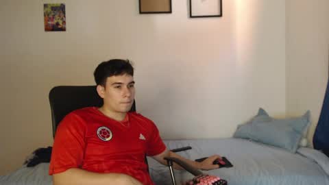 max_snow1616 online show from June 4, 7:42 pm