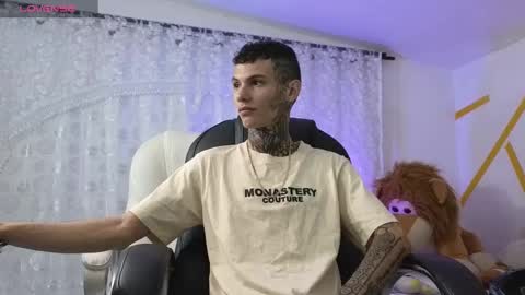 Max  Dalyn online show from January 20, 7:57 pm