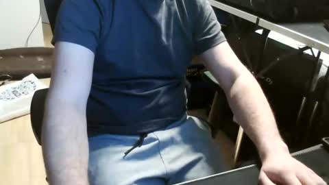 maxboner94 online show from January 20, 9:35 am