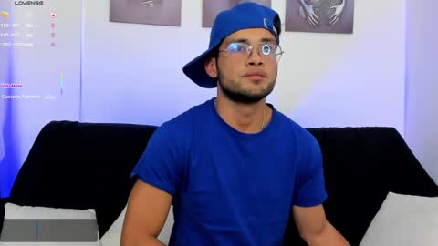 Max Conor online show from April 21, 5:25 am