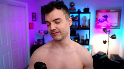 Max Hughes online show from February 20, 4:45 am