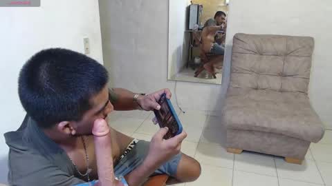 maxi dick online show from May 7, 9:54 pm