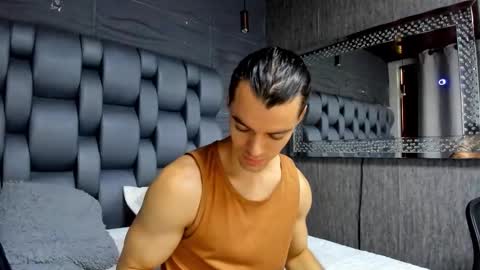 Alex online show from March 2, 11:50 am