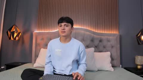 --  -- online show from October 9, 8:03 pm