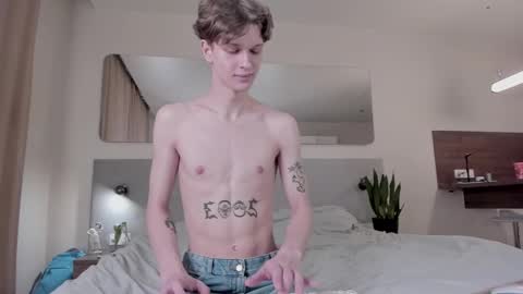 maxim burn online show from March 2, 12:54 pm