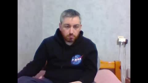 Maxime online show from December 5, 9:11 pm