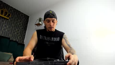 maximo_lane online show from March 2, 11:44 pm