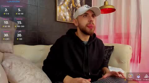 Maximo Wolf online show from November 2, 8:20 pm