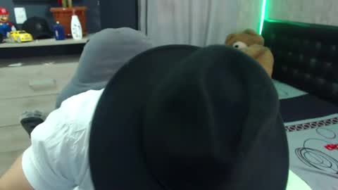 maximus online show from December 7, 1:57 pm