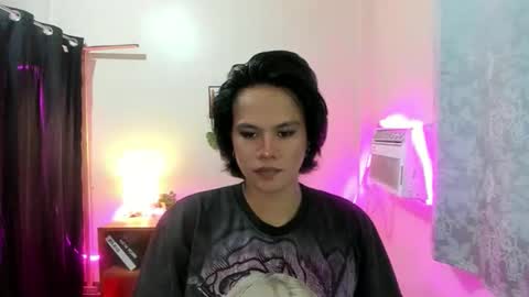 maxine_fucks online show from December 16, 9:04 am