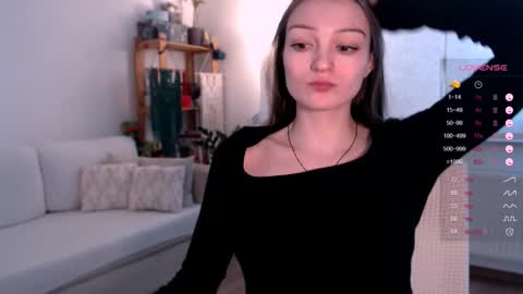 Maxine online show from February 18, 1:00 pm