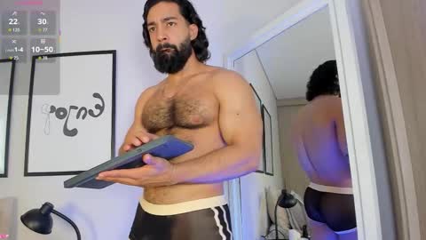 Max online show from November 26, 3:42 pm