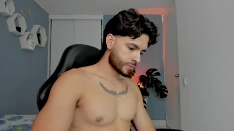 Maxi online show from April 14, 2:15 am