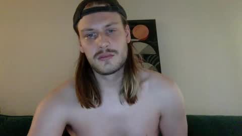 Max Watts online show from December 9, 11:45 pm