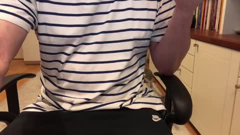 Max online show from February 11, 6:51 am