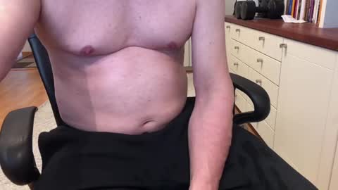 Max online show from February 27, 11:50 am