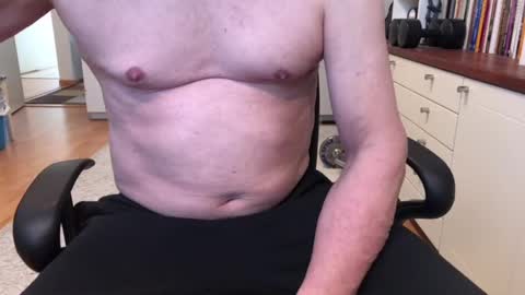 Max online show from February 19, 7:06 am