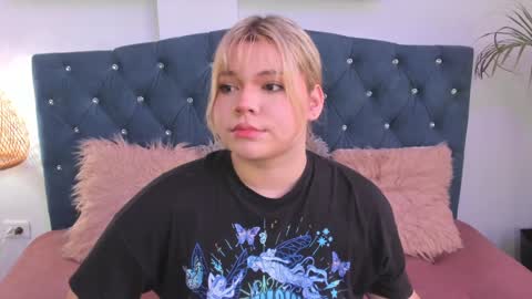 Maxine Minx online show from January 12, 1:27 pm