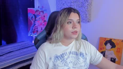 Maxine Minx online show from December 9, 9:39 am