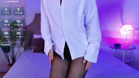 Maya online show from December 4, 3:00 pm