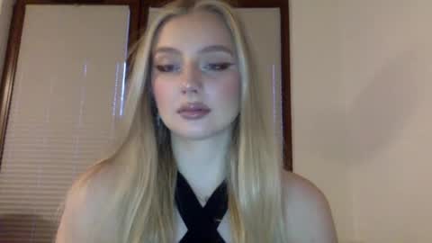 mayaflirt online show from April 12, 5:28 pm