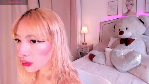 Mayajhons online show from November 19, 12:04 pm