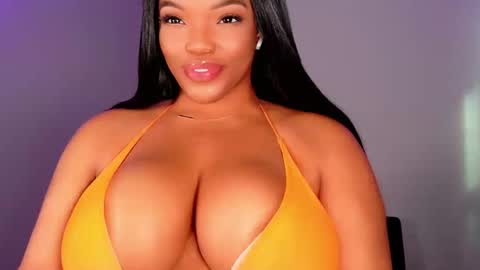 Snapshot of maybabi chatting on September 12, 2:19 pm MayBabi online show from September 12, 2:19 pm