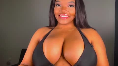 Snapshot of maybabi chatting on January 26, 12:11 pm MayBabi online show from January 26, 12:11 pm