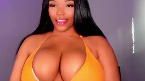 Snapshot of maybabi chatting on September 10, 1:34 pm MayBabi online show from September 10, 1:34 pm