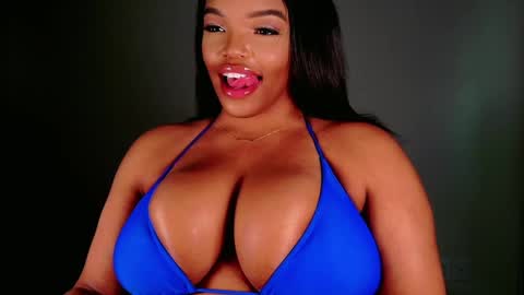 Snapshot of maybabi chatting on February 11, 2:57 pm MayBabi online show from February 11, 2:57 pm