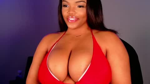 Snapshot of maybabi chatting on March 1, 3:38 pm MayBabi online show from March 1, 3:38 pm